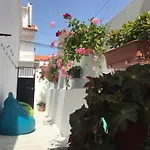 Casa Dos Capinha * Калдаш-да-Раинья